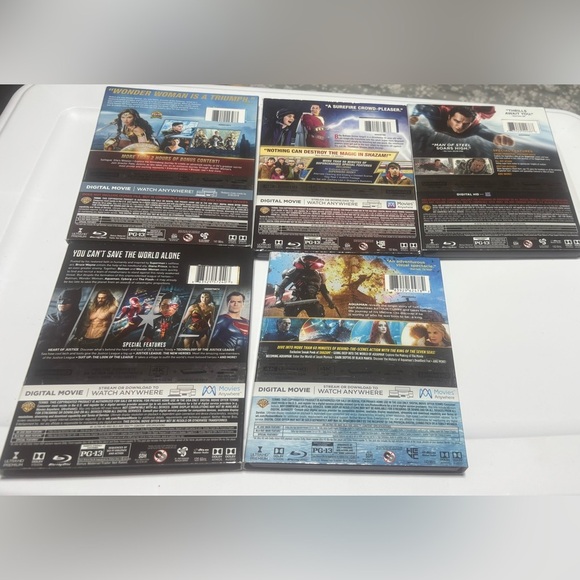 DC Bundle of UV HDR Blu-Ray, DVD, & Digital Codes. Includes 5 - Picture 2 of 7